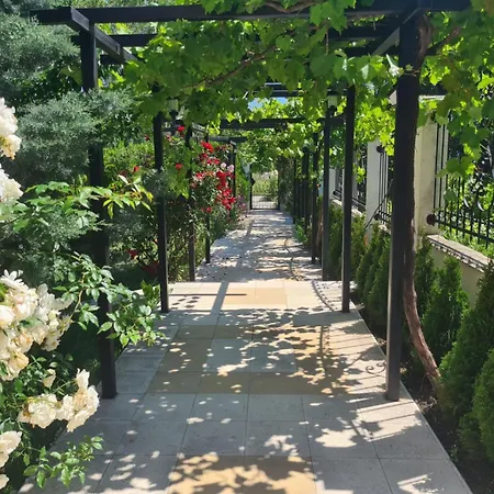 Villa B&B Pensjonat 3*